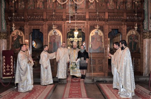 Slujire arhierească la Catedrala Episcopală din Deva