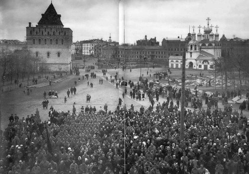 Revoluția din octombrie și Rusia anului 1917