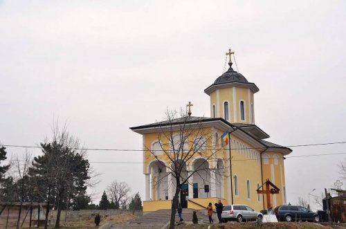 Biserici în sărbătoare la Severin, Craiova şi Râmnic