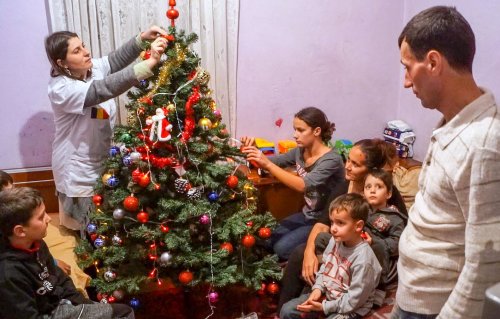 Ajutoare pentru o familie cu mulți copii din localitatea Nuci, Ilfov