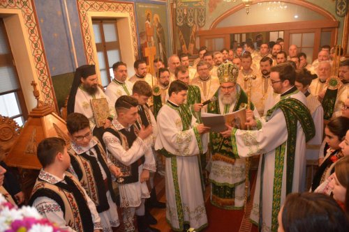 Sărbătoare solemnă în cinstea Sfântului Cuvios Antipa