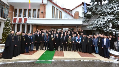 Adunarea eparhială în Arhiepiscopia Târgoviştei
