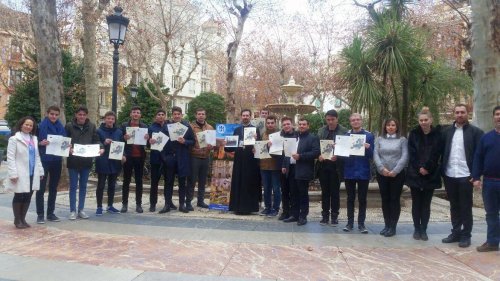 Elevi teologi, voluntari în domeniul asistenţei sociale în Granada – Spania