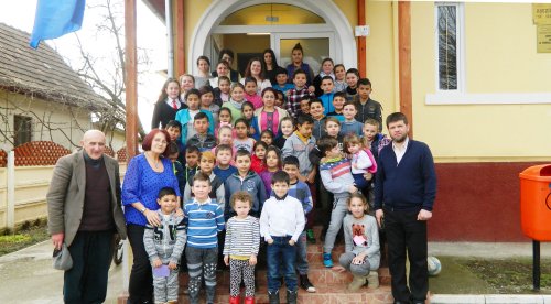 Activităţi cu copiii de la centrele de zi din Războieni și Silivaș ale Asociaţiei Filantropia Ortodoxă Alba Iulia
