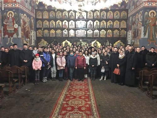Seară de rugăciune cu tinerii, la Alba Iulia