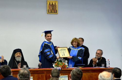Ana Blandiana, „Doctor Honoris Causa” la Alba Iulia