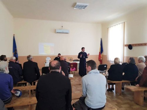 Întâlnire tematică în satul Vale, județul Sibiu