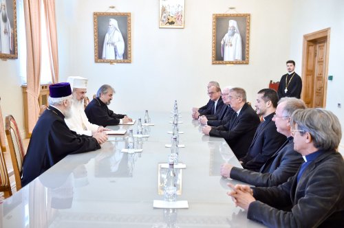 Delegație interbisericească în vizită la Patriarhia Română