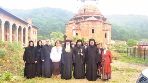 Sărbătoare la Aşezământul „Sfântul Onufrie” de la Floreşti, judeţul Cluj
