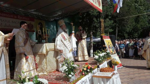 Manifestări religioase şi culturale în Parohia „Sfântul Ioan“ din Bacău