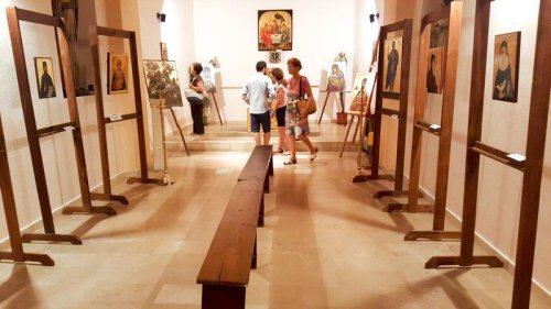 Expoziție de icoane pe lemn la Termoli, Italia