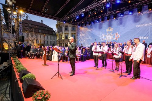 Spectacolul tinereții și bucuriei la Sibiu