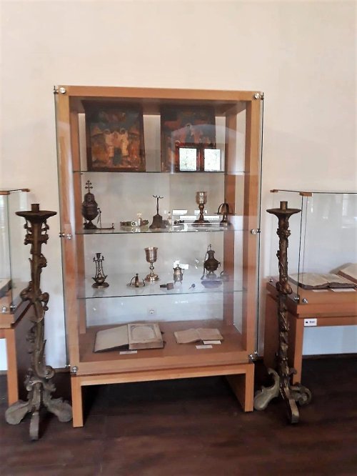 Expoziție de icoane și obiecte liturgice la Târgu Mureș
