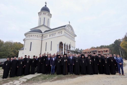 Adunare eparhială la Mănăstirea Măriuş, Satu Mare