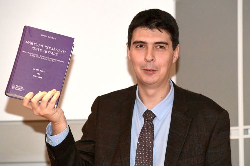 Lansare de carte la Academia Română
