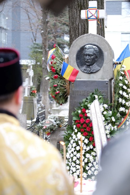 Pomenirea poetului Mihai Eminescu la 169 de ani de la naștere