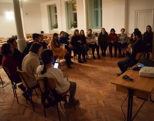 „Seara de poezie” dedicată lui Mihai Eminescu la ASCOR Iaşi