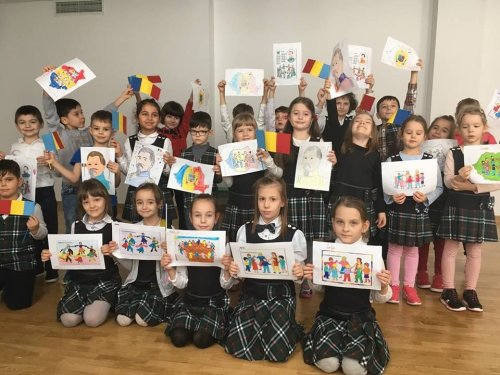 Moment înălţător de Ziua Principatelor Române la Şcoala Primară „Sfântul Ioan cel Nou de la Suceava”