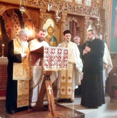 Volum aniversar dedicat Preasfinţitului Episcop Vasile Someșanul, lansat la Parohia „Pogorârea Sfântului Duh” din Cluj-Napoca