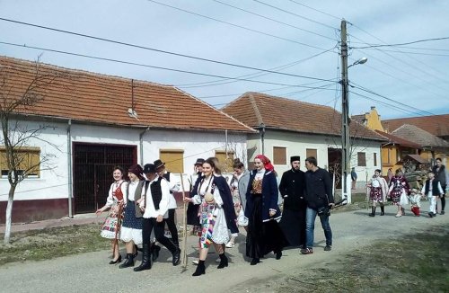 Șezătoare în satul Prunișor, județul Arad