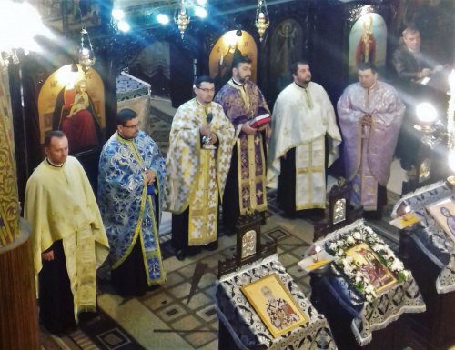 Seară duhovnicească în Parohia Aleşd I, Oradea