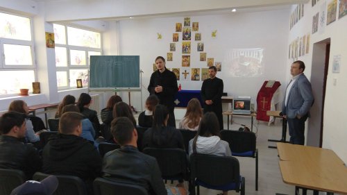 Programul „Şcoala altfelˮ, desfăşurat la Liceul Tehnologic din Sascut