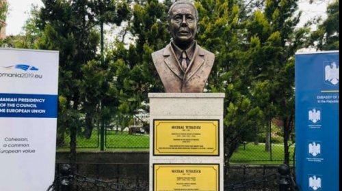 Monument dedicat lui Nicolae Titulescu la Ankara