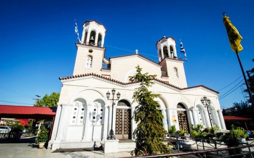 Biserica „Sfântul Ioan Rusul” din orașul Procopie, insula Evia, Grecia