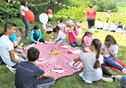 Jocuri și întreceri sportive pentru copii ocrotiți în centrele de zi și așezămintele sociale ale Filantropiei Ortodoxe Alba