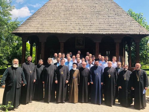Examen de licență la Facultatea de Teologie Ortodoxă „Ilarion V. Felea”, din cadrul Universității „Aurel Vlaicu” din Arad