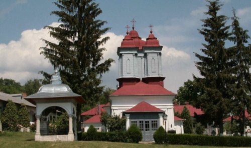 Biserica „Sfântul Gheorghe” a Mănăstirii Ciolanu, județul Buzău