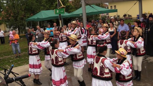 Festival al românilor din Micherechi, Ungaria