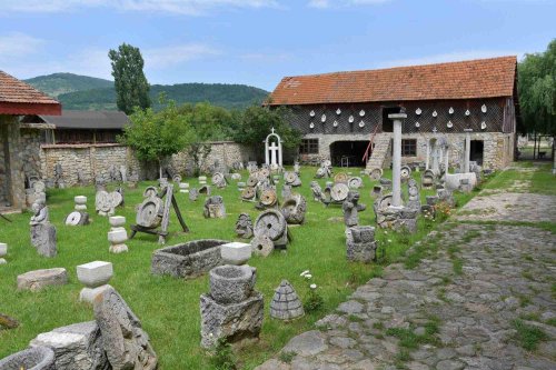 Muzeul Pietrei, o istorie a culturii populare românești