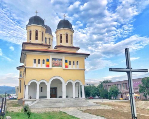 Sfințirea „Catedralei” de pe Clisura Dunării