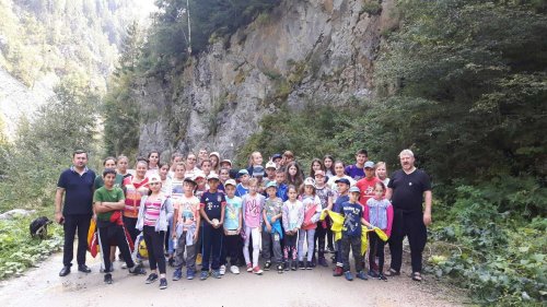 Tabără pentru 40 de copii din Protopopiatul Turda la Măguri-Răcătău, Cluj