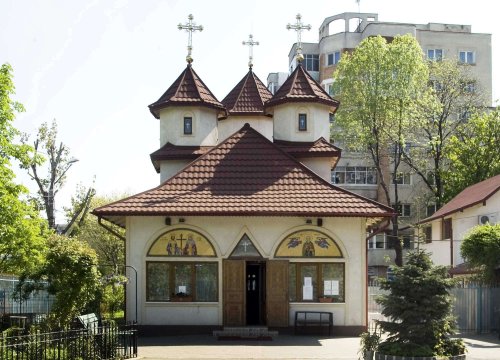 Biserica Parohiei „Sfântul Nicolae” - Balta Albă, sector 2, Bucureşti