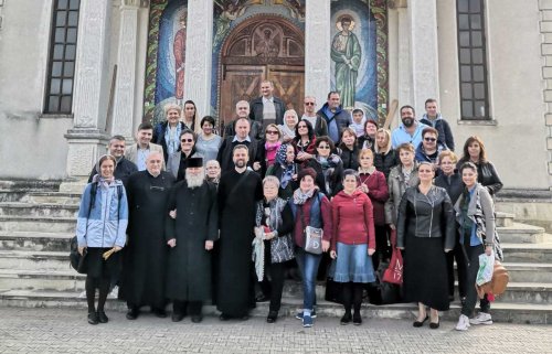 Pelerini bucureșteni la mănăstiri din Dobrogea