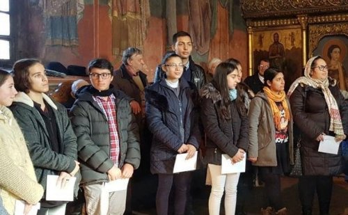 Primii zece bursieri ai Bisericii „Sfântul Nicolae”-Brâncoveanu din Făgăraș