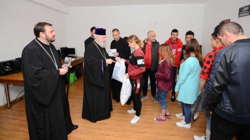 Daruri pentru tinerii de la Centrul rezidenţial „Sfântul Ierarh Nicolae” din Târgoviște