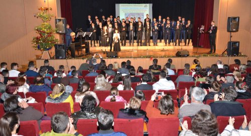 Concertul de colinde al școlilor teologice din Târgoviște