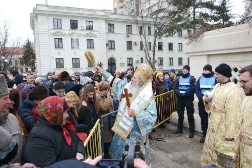 Sfințirea cea mare a apei de Bobotează la Catedrala Mitropolitană din Iași
