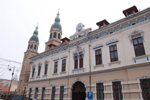 Arhiepiscopia Sibiului ajută spitalele din judeţele Sibiu şi Braşov