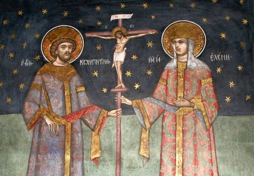 Sfinţii Împăraţi Constantin şi Elena împreună cu Hristos răstignit la Hurezi