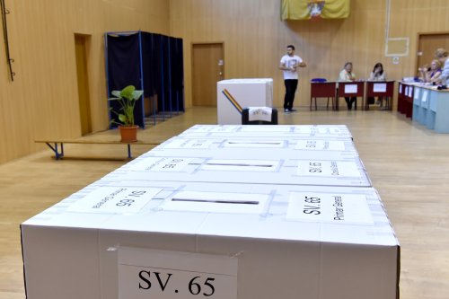 Alegeri locale pe 27 septembrie