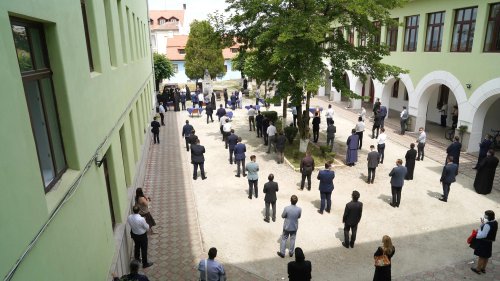 Absolvenţii Facultăţii de Teologie Ortodoxă din Sibiu au depus jurământul