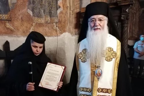 Mănăstirea mehedințeană Baia de Aramă are o nouă stareță