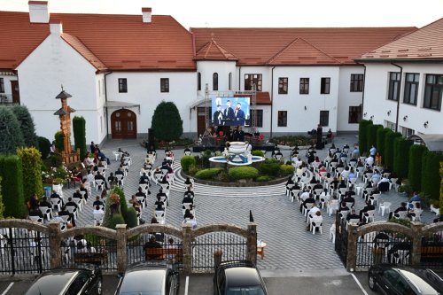 Manifestare culturală dedicată aniversării Catedralei Episcopale din Caransebeș