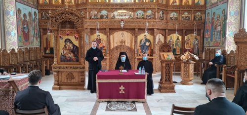 „Dimensiunile esențiale ale misiunii preoțești”, tema conferinţelor din Arhiepiscopia Alba Iuliei
