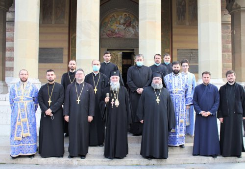 Slujire arhierească la Catedrala Mitropolitană din Craiova