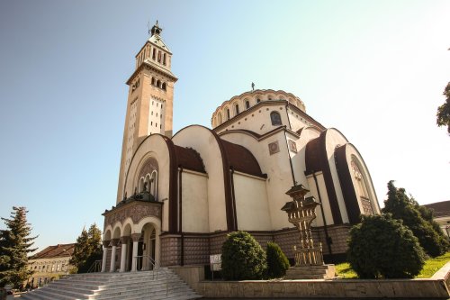 Biserica „Sfinții Arhangheli” din Orăștie, o catedrală a Marii Uniri